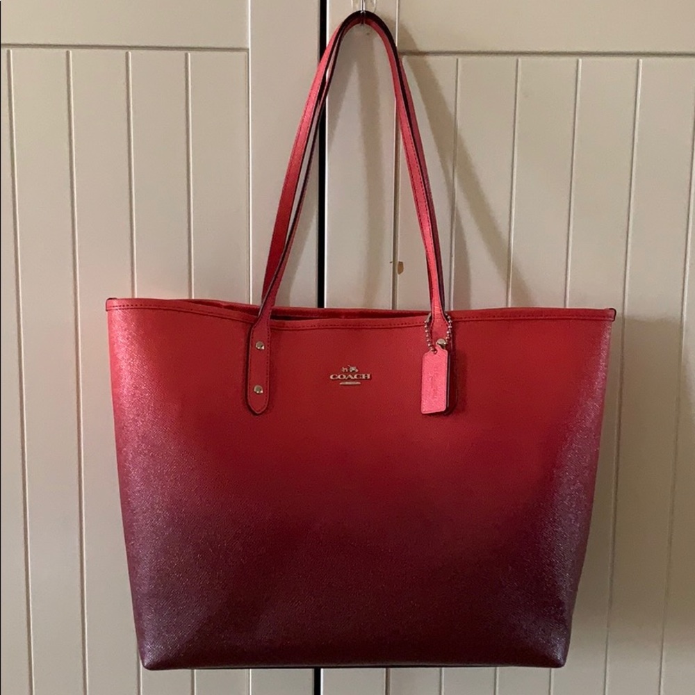 Coach Med/Large Red Ombré Tote